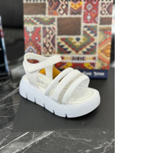 Chaussures pour filles 