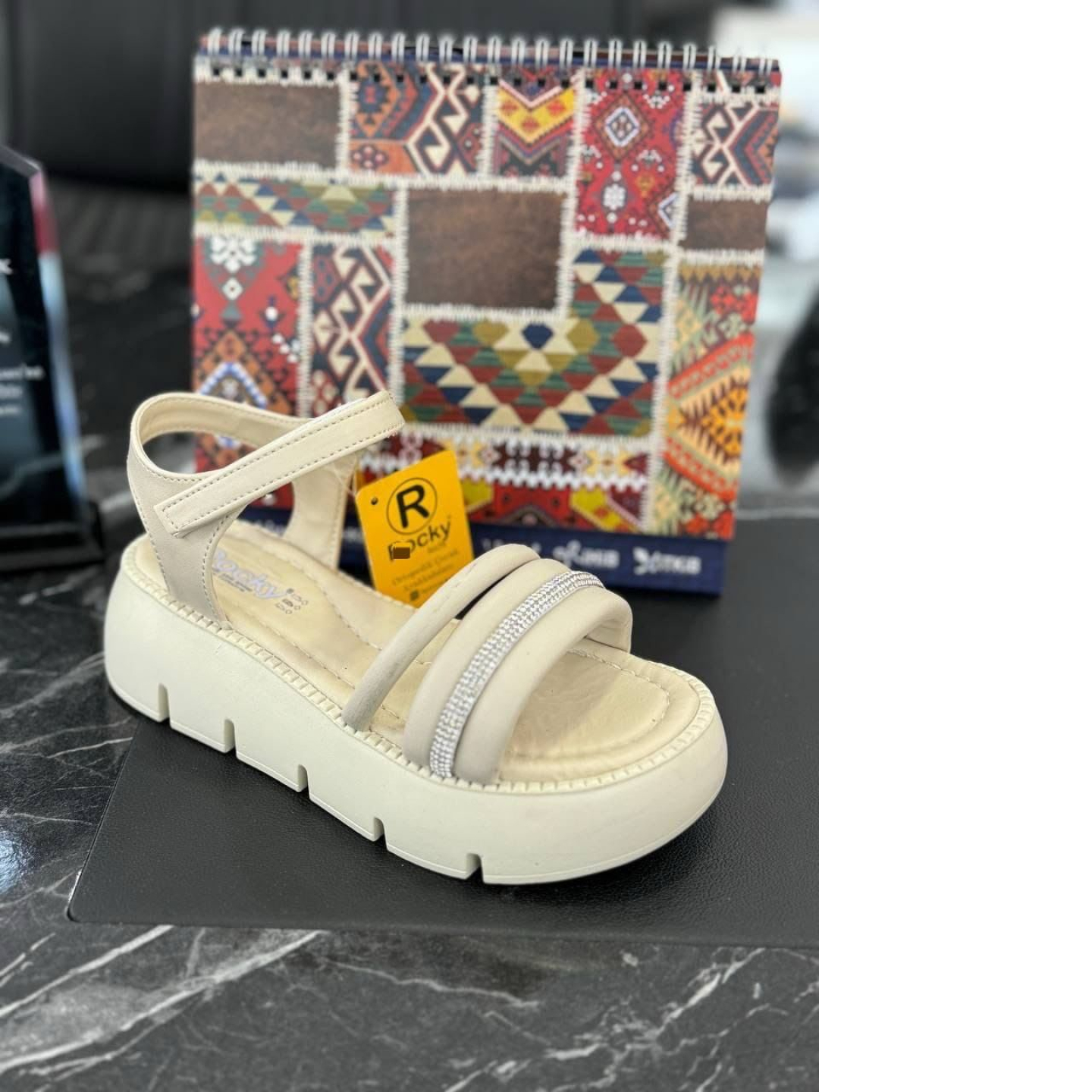 Chaussures pour filles 