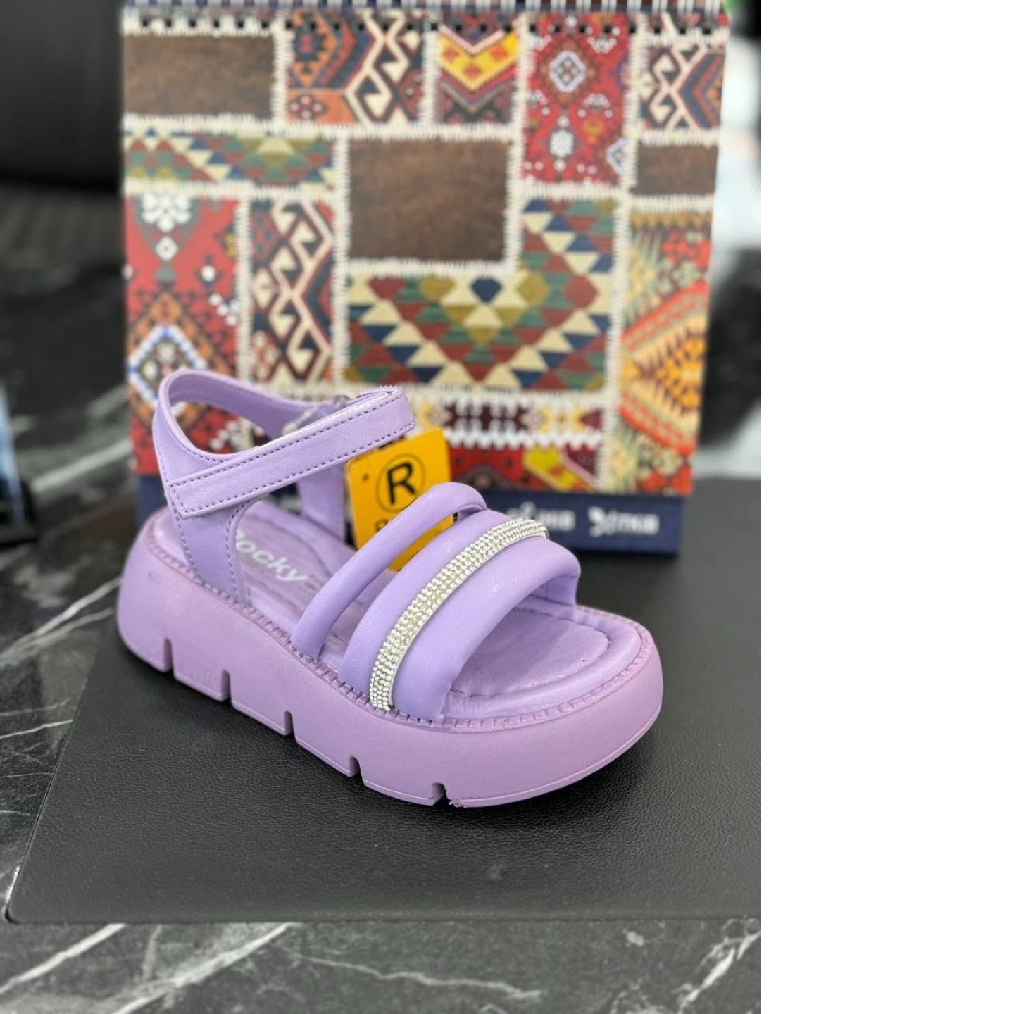 Chaussures pour filles 