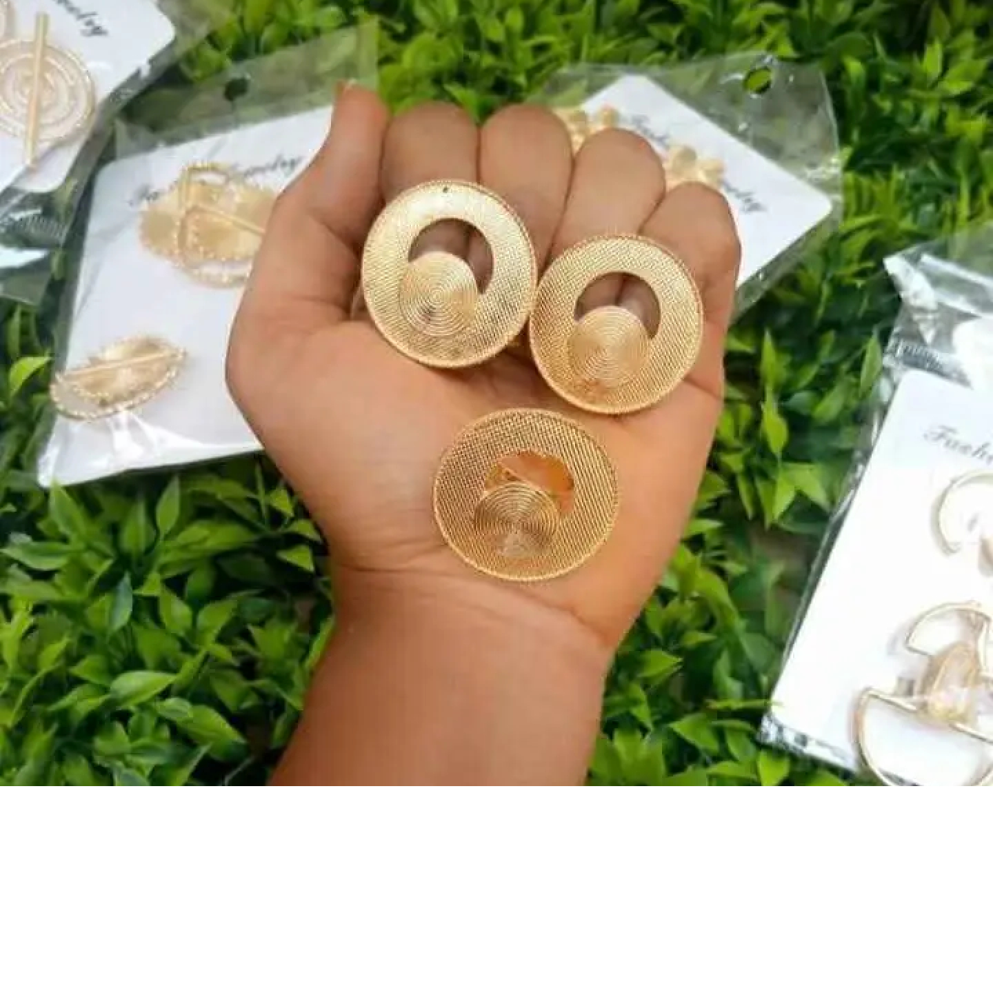 Tissus demper et boucle d'oreille