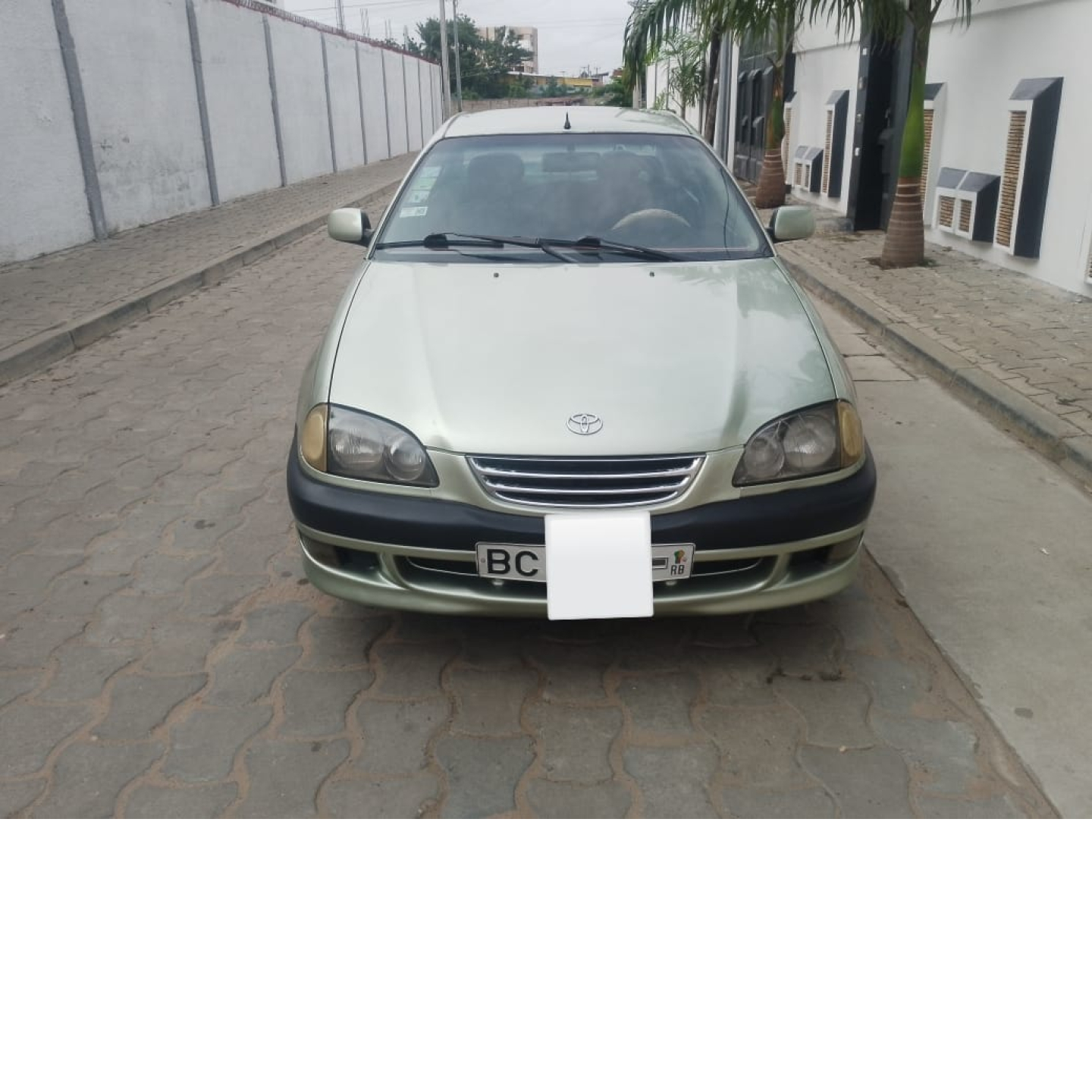 TOYOTA Avensis 98