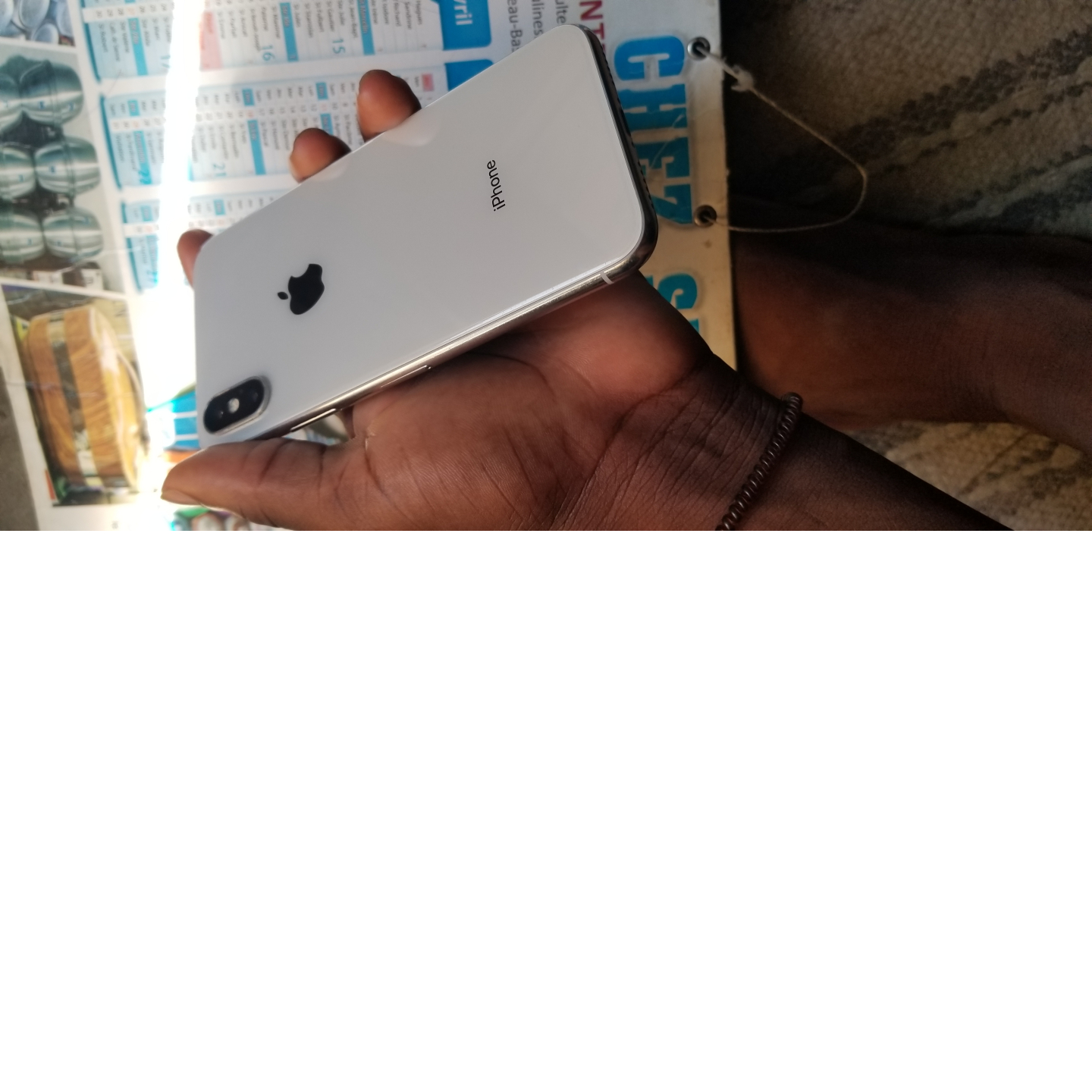 iPhone X 